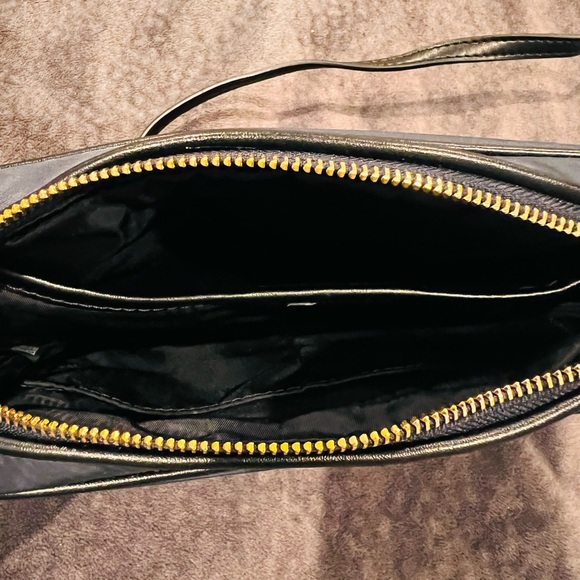 Michael Kors Handbag - Picture 4 of 4